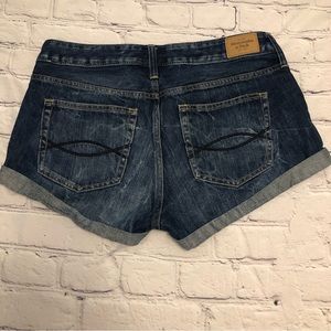 Abercrombie button fly sz 6